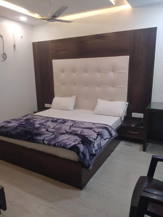 Hotel Uday Raj By Wb Inn Agra  Eksteriør bilde